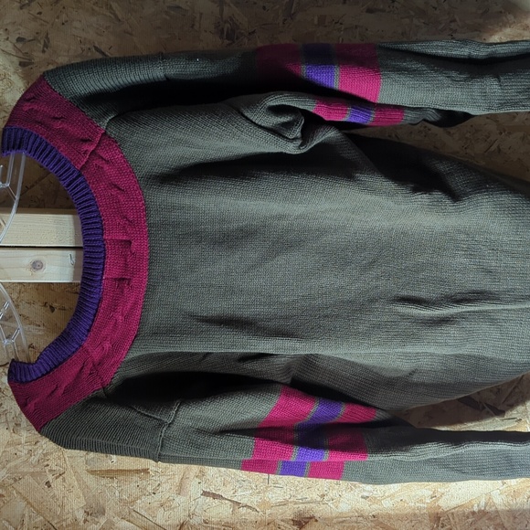 Heirlooms Classics ladies medium cardigan sweater - Picture 4 of 4